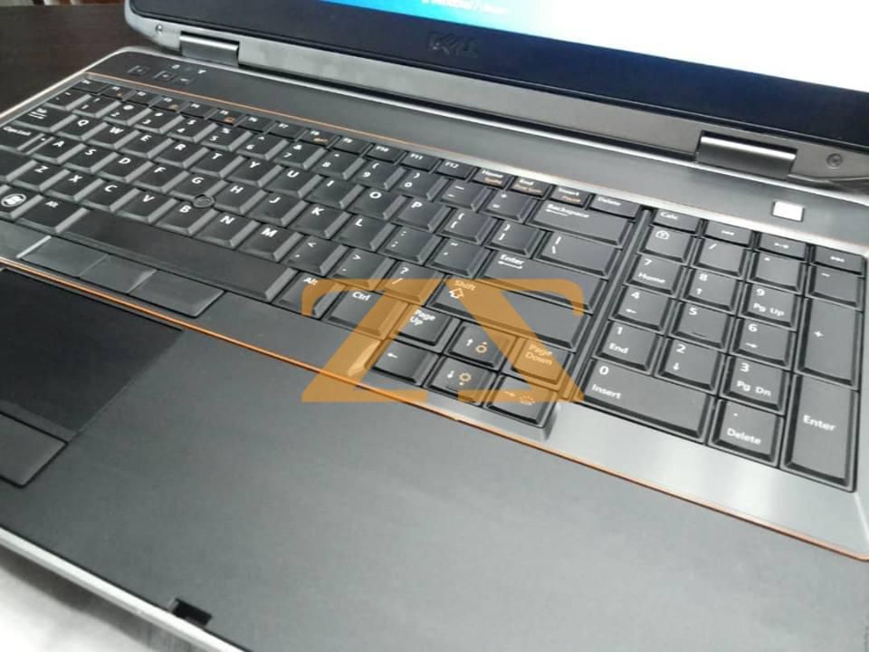 laptop Dell Latitude E6520