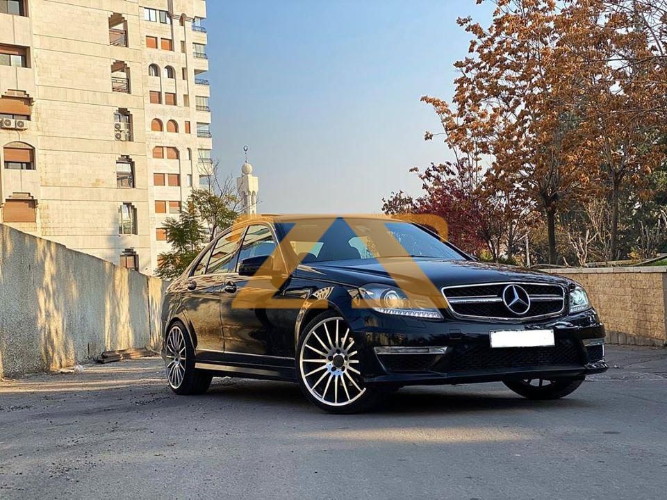 للبيع في دمشق سيارة مرسيدس Mercdes C250