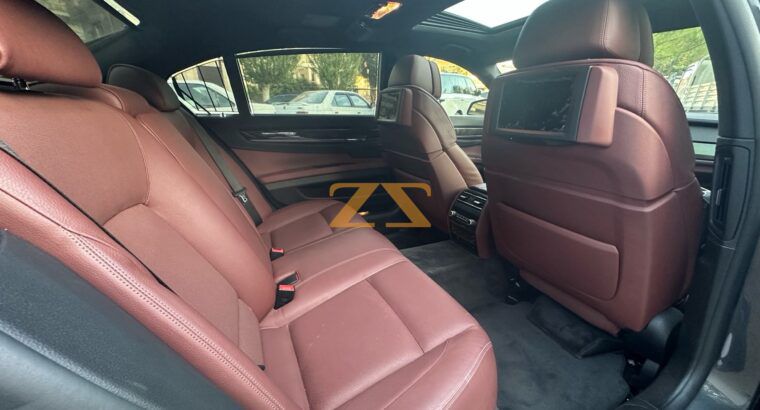 بي ام دبليو 750 Li  2011 فل اوبشن