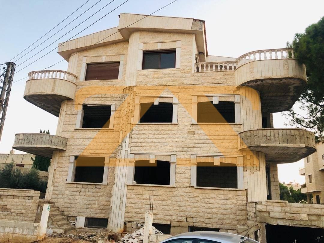 منزل للبيع في ريف دمشق معرة صيدنايا