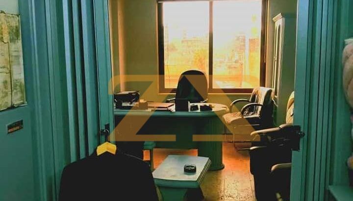 للايجار او للبيع مكتب تجاري بدمشق- شارع الثورة