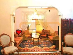 للبيع منزل للسكن مع حديقتين دمشق … #المالكي …
