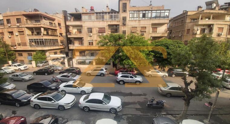 للبيع منزل في دمشق – المزرعة – شارع الملك العادل