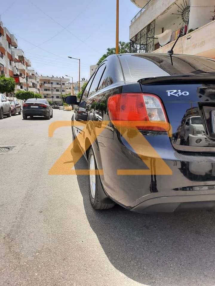 للبيع سيارة كيا ريو حمص