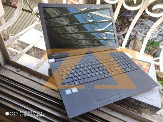 لاب توب TOSHIBA