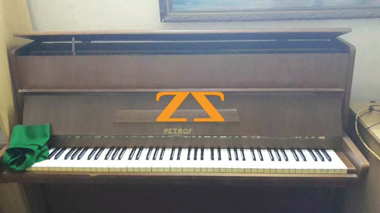 بيانو ‏