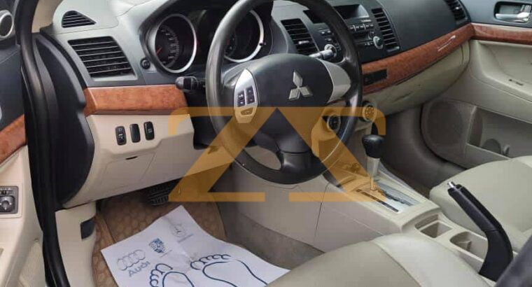 للبيع سيارة ميستوبيشي لانسر قرش في دمشق