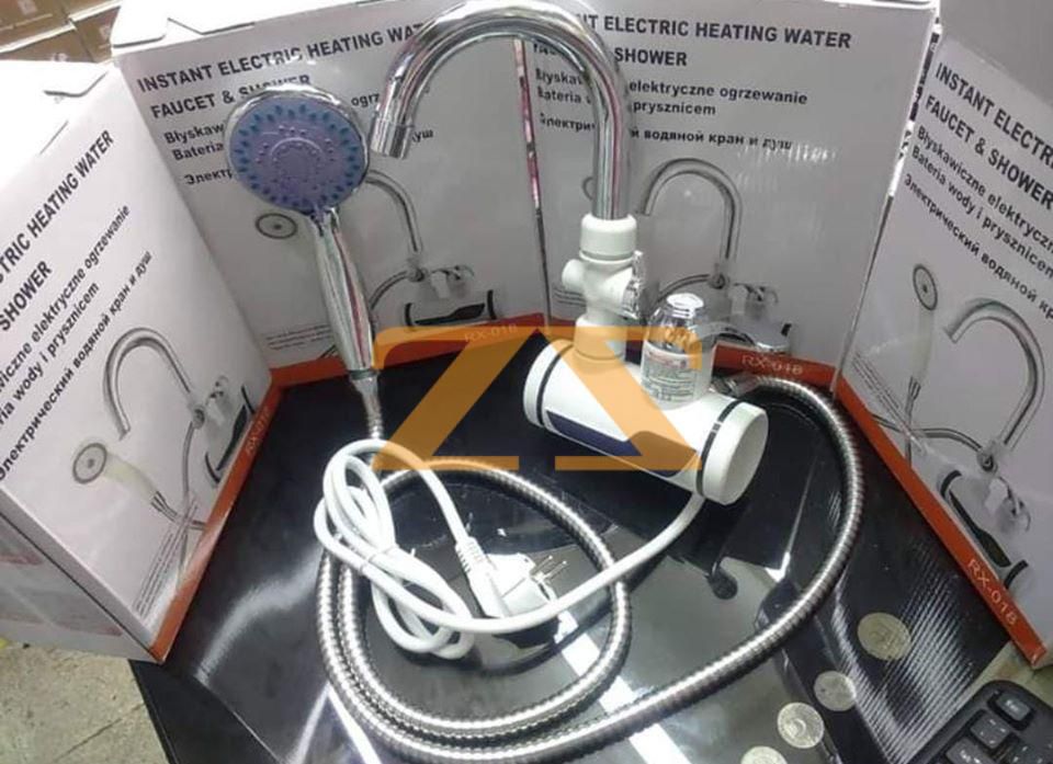 جهاز تسخين مياه مع دووش