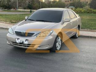 للبيع سيارة تويوتا كامري في دمشق
