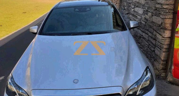 سيارة مرسيدس E400 للبيع