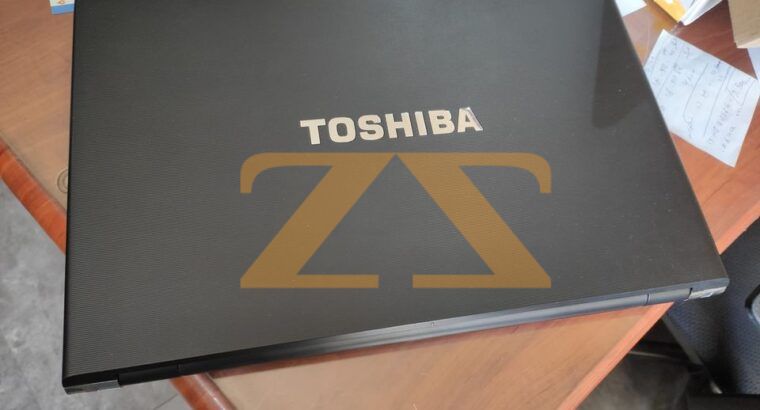 للبيع لابتوب Toshiba Tecra R850