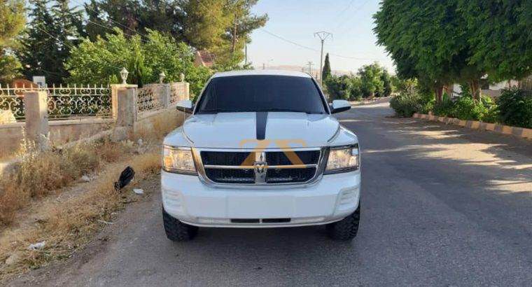 دودج داكوتا