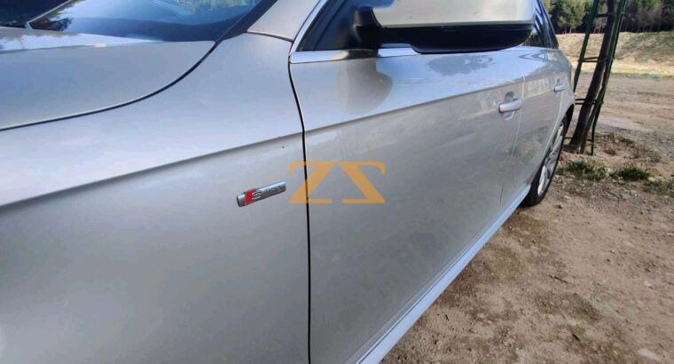 اودي A4