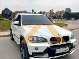 للبيع سيارة Bmw X5 في دمشق