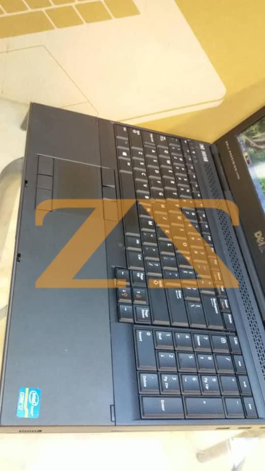 laptop Dell Precision M4700