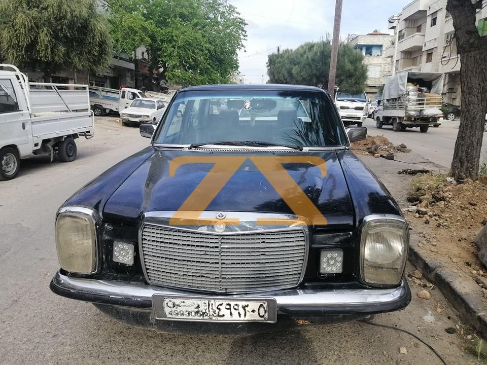 للبيع سيارة مرسيدس فانوس حمص