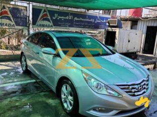 للبيع سيارة سوناتا 2012
