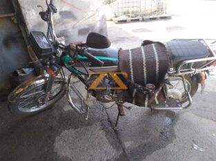 دراجة نارية جاكنكة بيرقدار