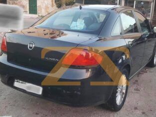 سيارة فيات لينيا في دمشق