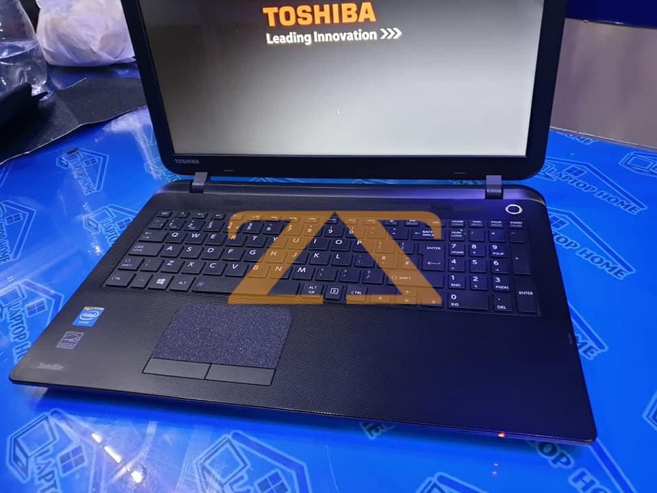 لاب توب Toshiba c50-B-14D